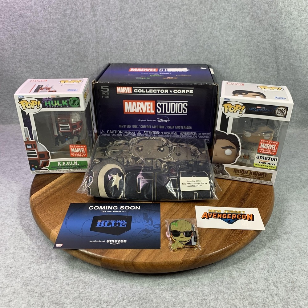 Funko Marvel Collector Corps Box‎ Amazon Exclusive Moon Knight K.E.V.I.N 2XL Tee